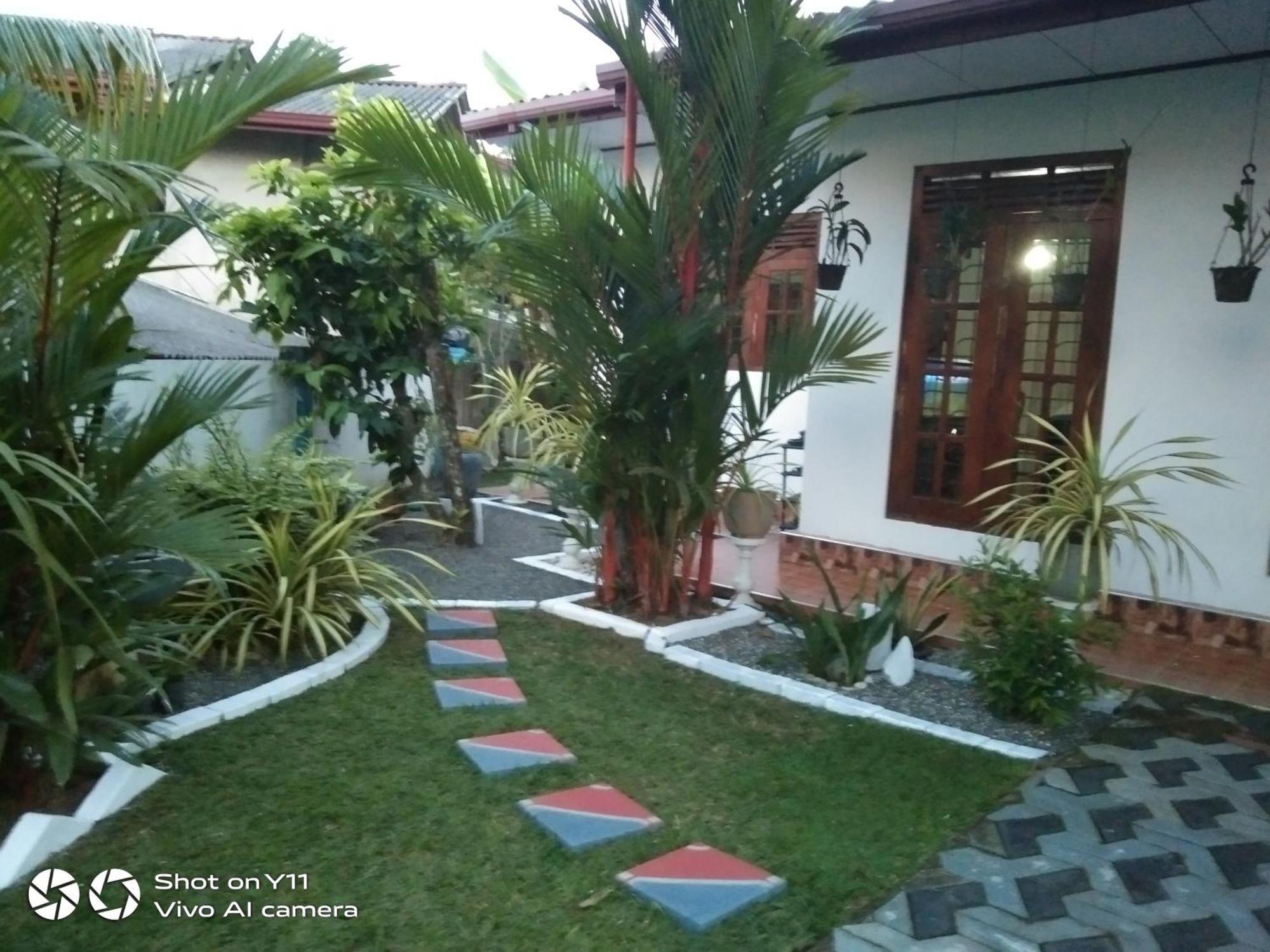 Bell 412 Villa Weligama Eksteriør billede
